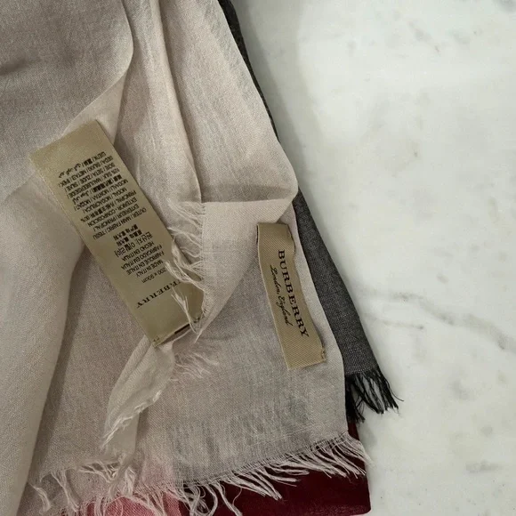 Burberry Giant Check Wool Silk Scarf Beige Nova Check Fringe - Picture 9 of 10